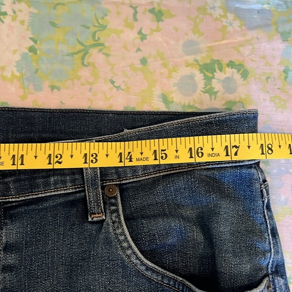 Citizens Of Humanity Straight Leg Jeans in Dark Blue Wash - Picture 11 of 14